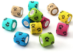 WePet pack de 12 rouleaux montrant l'emballage pratique et multicolore pour premiers soins