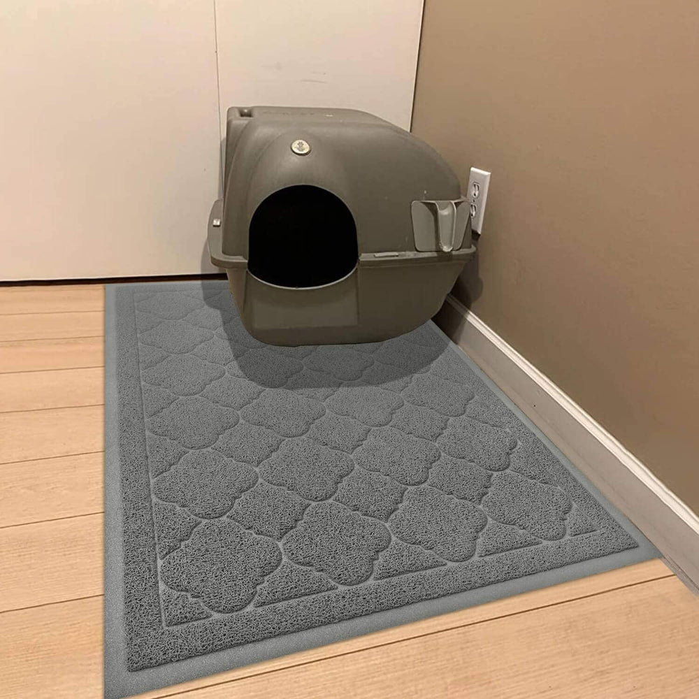 WePet tapis rincé à l’eau montrant facilité nettoyage
