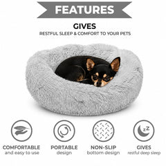 Whiskers & Friends chat blotti dans le panier pour un sommeil apaisé