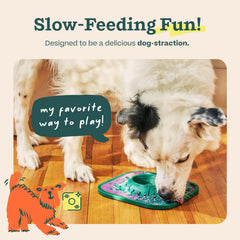 WOOF gros plan texture du tapis et rainures pour une léchage prolongé