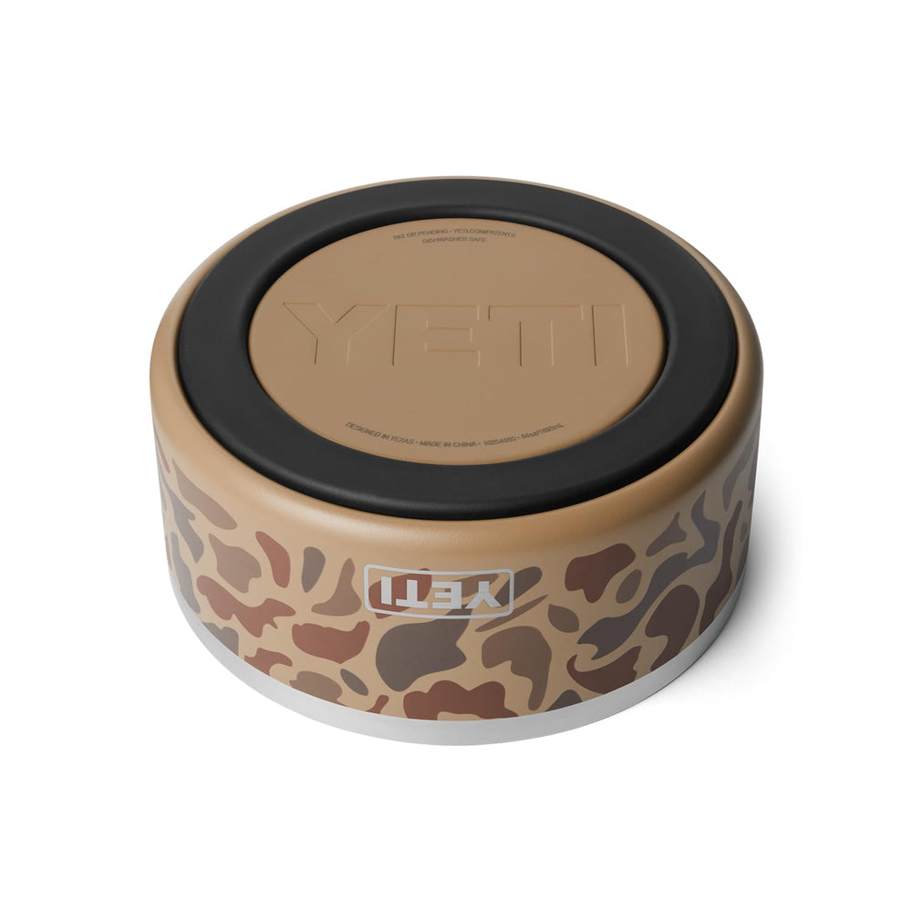 YETI Boomer 8 comparaison taille affichant capacité 64 onces pratique