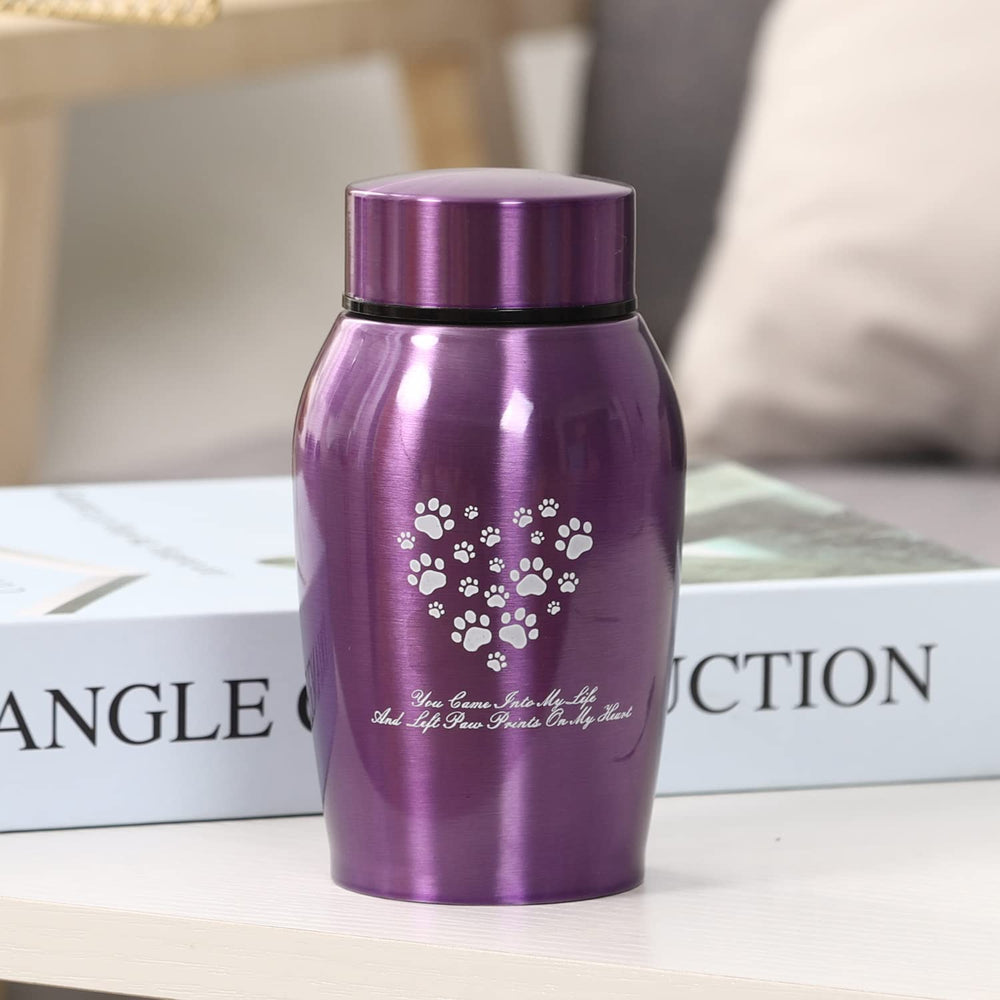 Youdear Memorials gros plan sur la finition violette en acier inoxydable durable