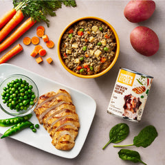Your Pet's Kitchen ingrédients visibles poulet et légumes pour nutrition claire