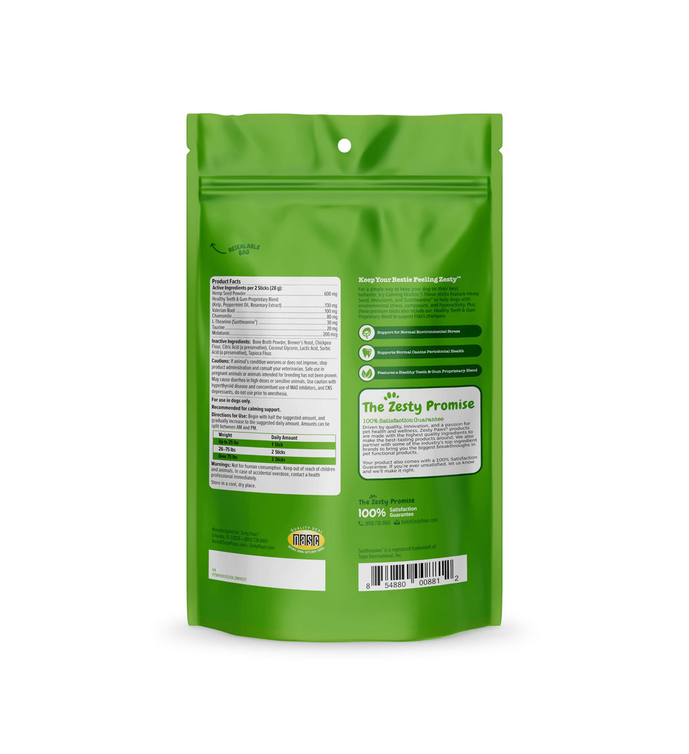 Zesty Paws bâtonnets à côté d’une règle pour comparer taille réelle
