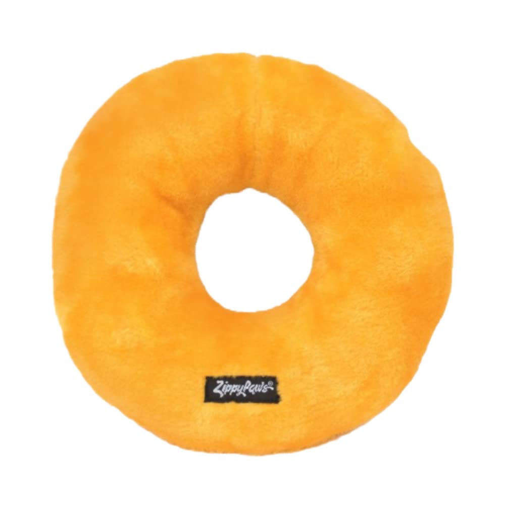 ZippyPaws Donutz comparaison de taille avec une main pour évaluer l'échelle