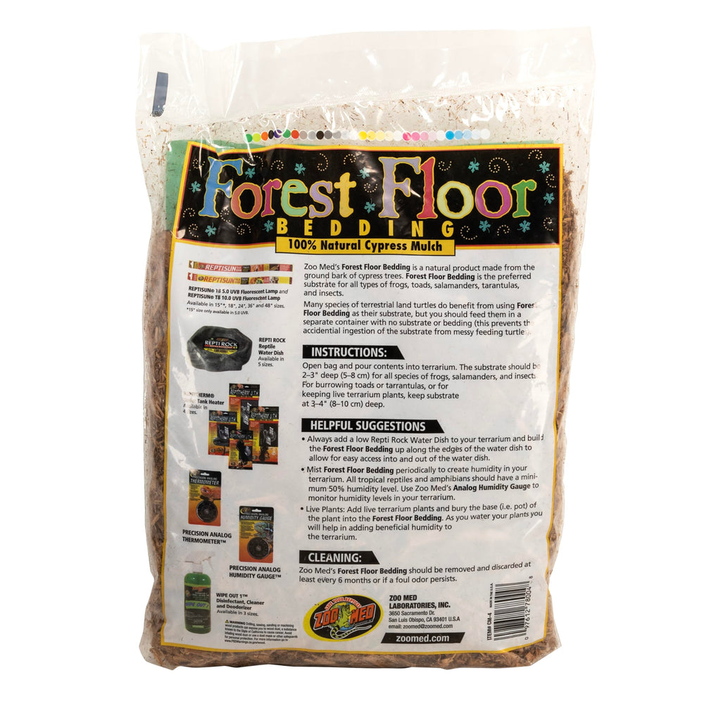 Zoo Med substrat installé dans terrarium, bénéfice aspect forestier naturel